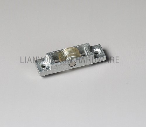  95 (06) Needle Door Notch Roller(Polycarbonate)